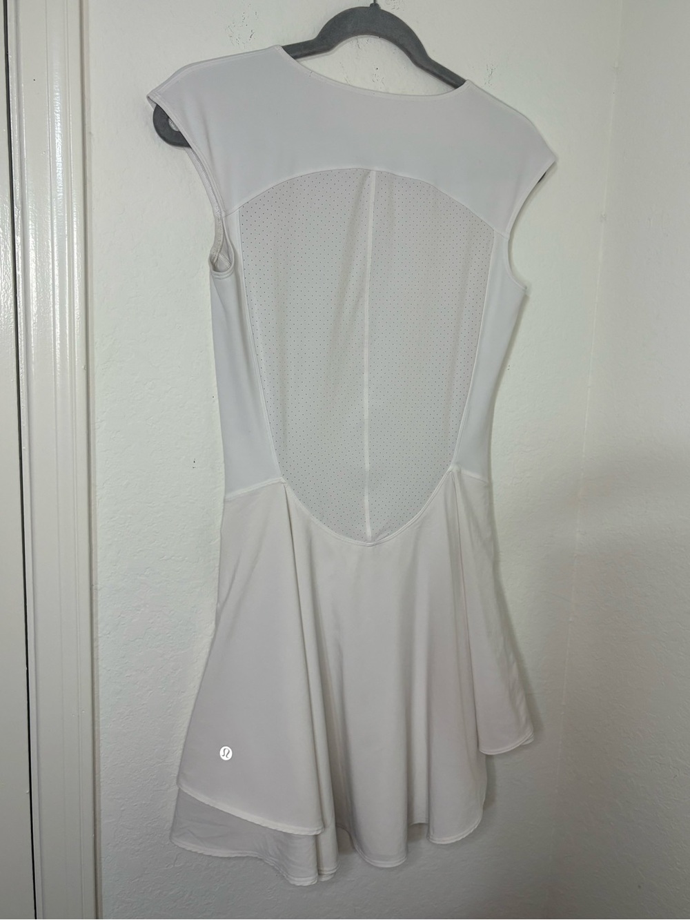 Lululemon Everlux Mesh-Back Tennis Dress white size 8 - Picture 6 of 16